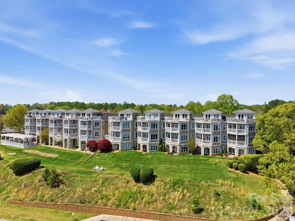 $639,000 | 637 Williamson Road, Unit 307, Mooresville, NC 28117