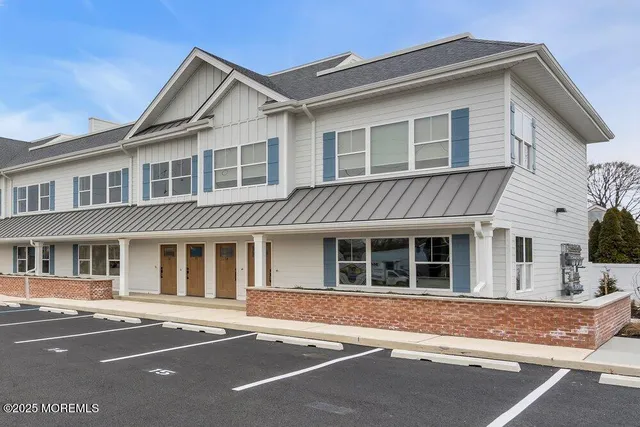 $675,000 | 629-631 Highway 88, Unit 13, Point Pleasant, NJ 08742