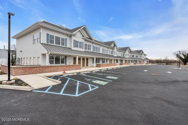 $675,000 | 629-631 Highway 88, Unit 13, Point Pleasant, NJ 08742