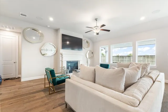 $479,900 | 4114 Basin Park Drive, Manvel, TX 77578