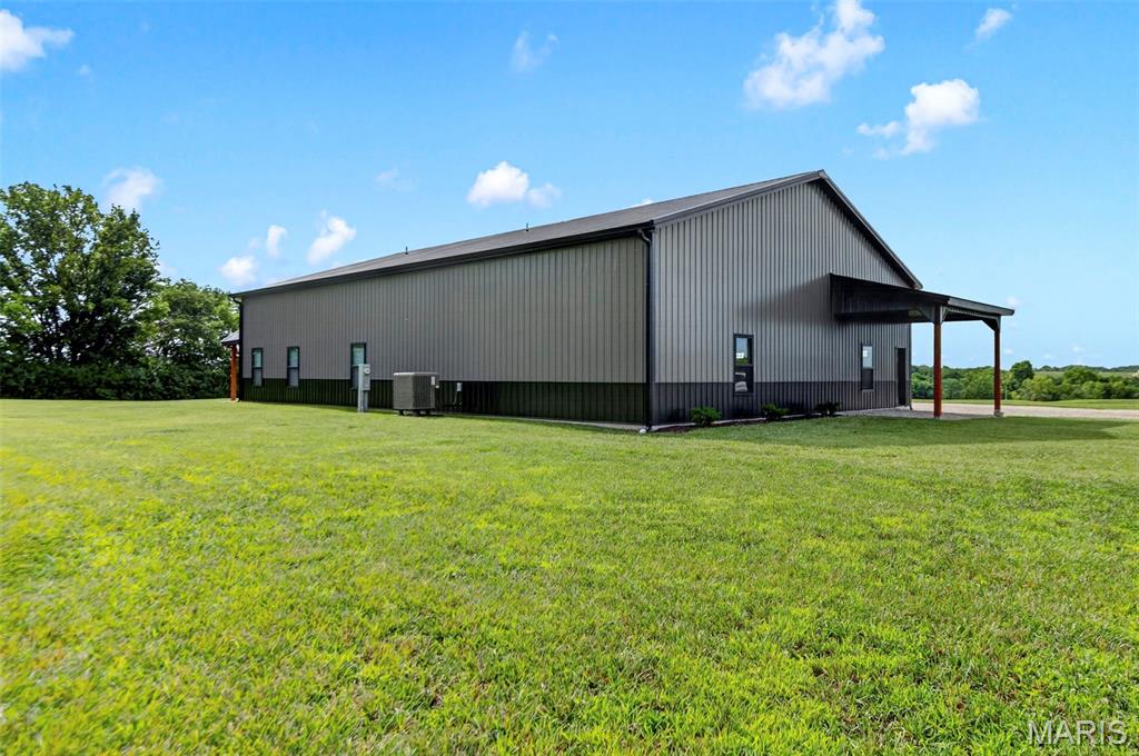519 Woods Road Silex, MO 63377 - Photo 27 of 51