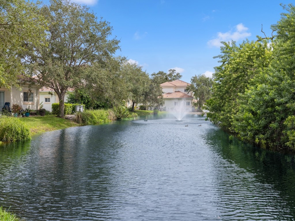 544 7th Square Southwest, Unit 101 Vero Beach, FL 32962 - Photo 27 of 34