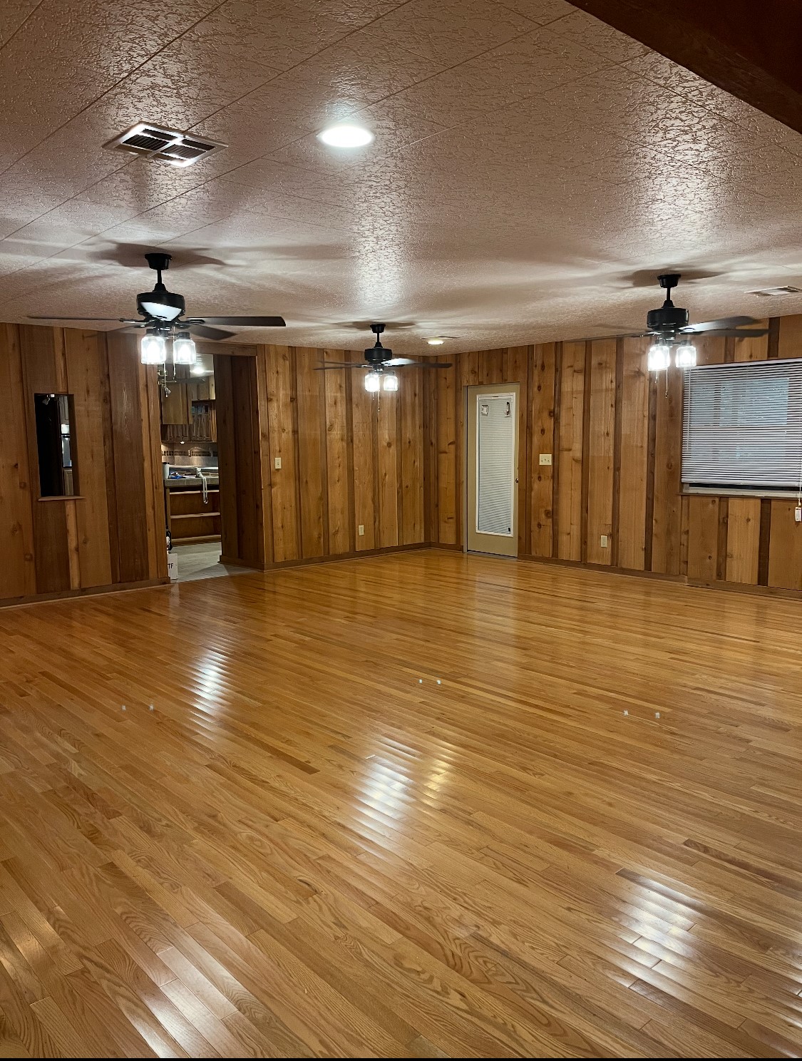 65 Farm To Market Road 3454 Huntsville, TX 77320 - Photo 12 of 37 a view of a room with gym equipment