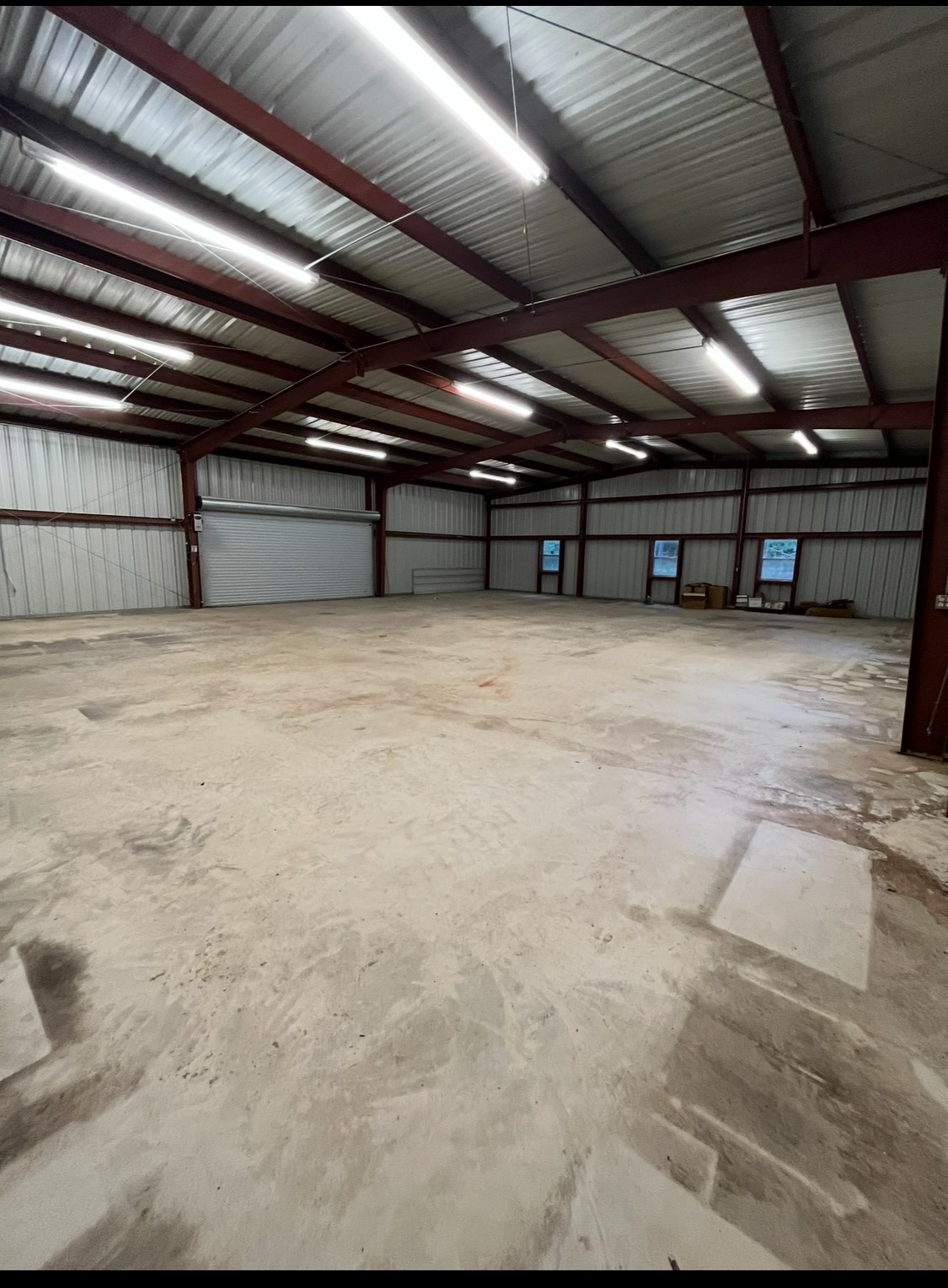 65 Farm To Market Road 3454 Huntsville, TX 77320 - Photo 30 of 37 a view of an empty room