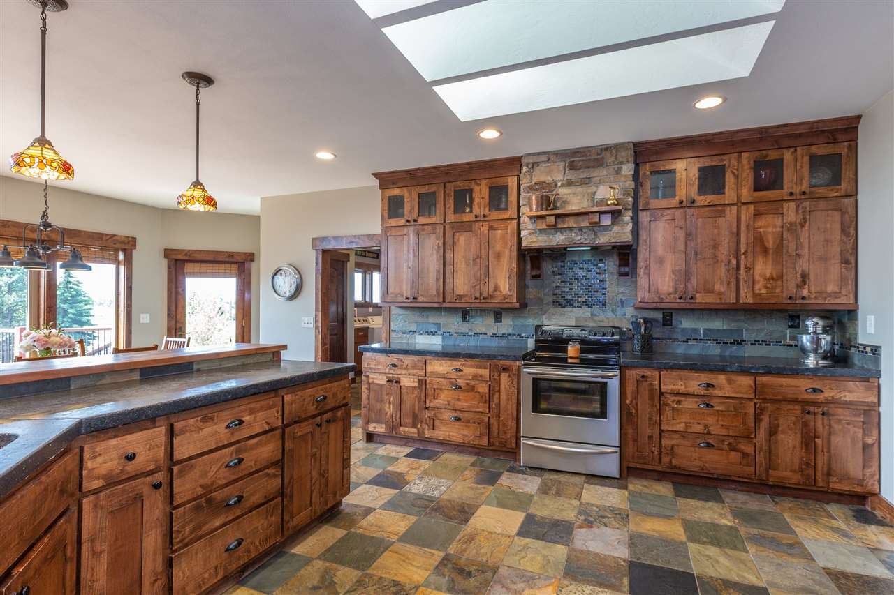 5619 North Forker Road Spokane, WA 99216 - Photo 6 of 20 Gallery Image 6