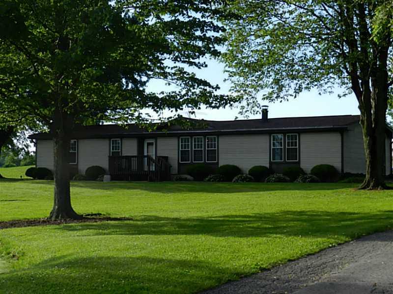 1207 Mt Jackson Road New Castle, PA 16102 - Photo 2 of 17 Exterior Front.