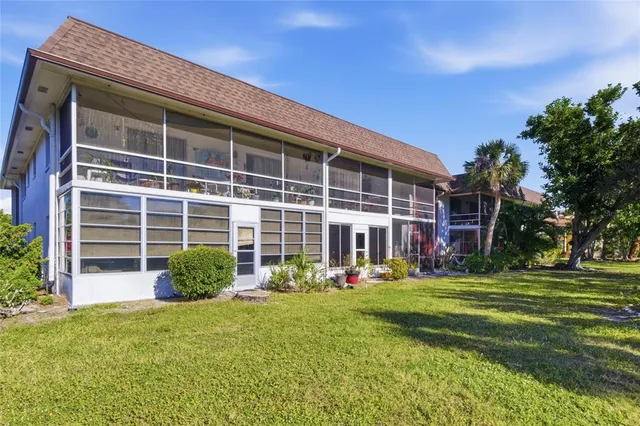 $162,500 | 3 Quails Run Boulevard, Unit 3101, Englewood, FL 34223