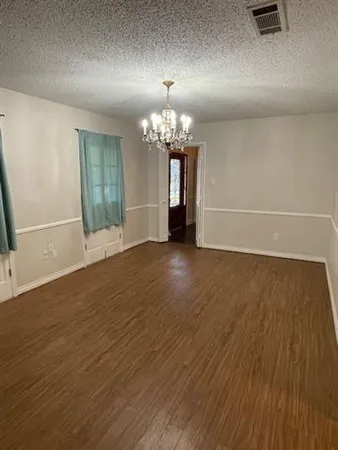 $2,600 | 1000 Rural Street, River Ridge, LA 70123