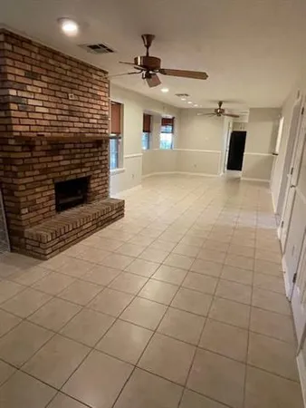 $2,600 | 1000 Rural Street, River Ridge, LA 70123