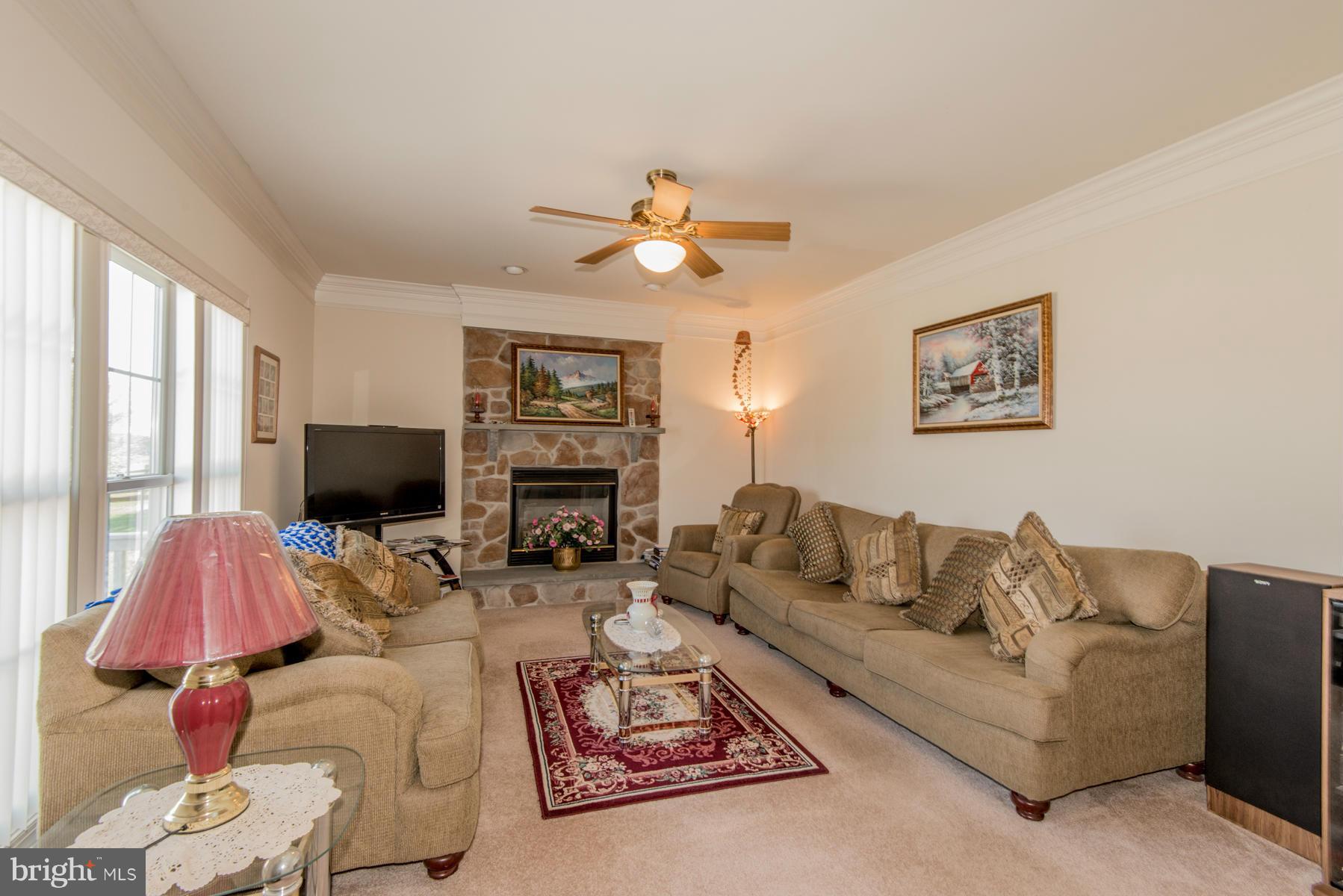 1981 Dennings Road New Windsor, MD 21776 - Photo 19 of 30 Family Room