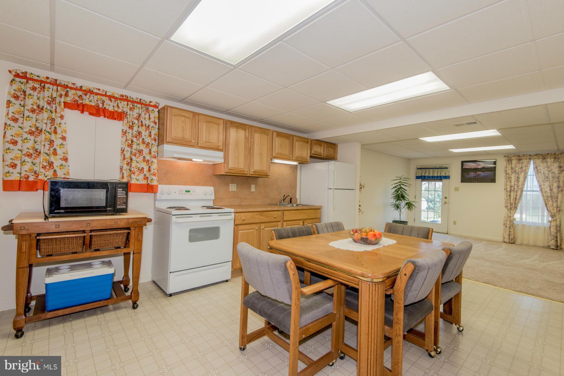 1981 Dennings Road New Windsor, MD 21776 - Photo 20 of 30 LL Kitchen