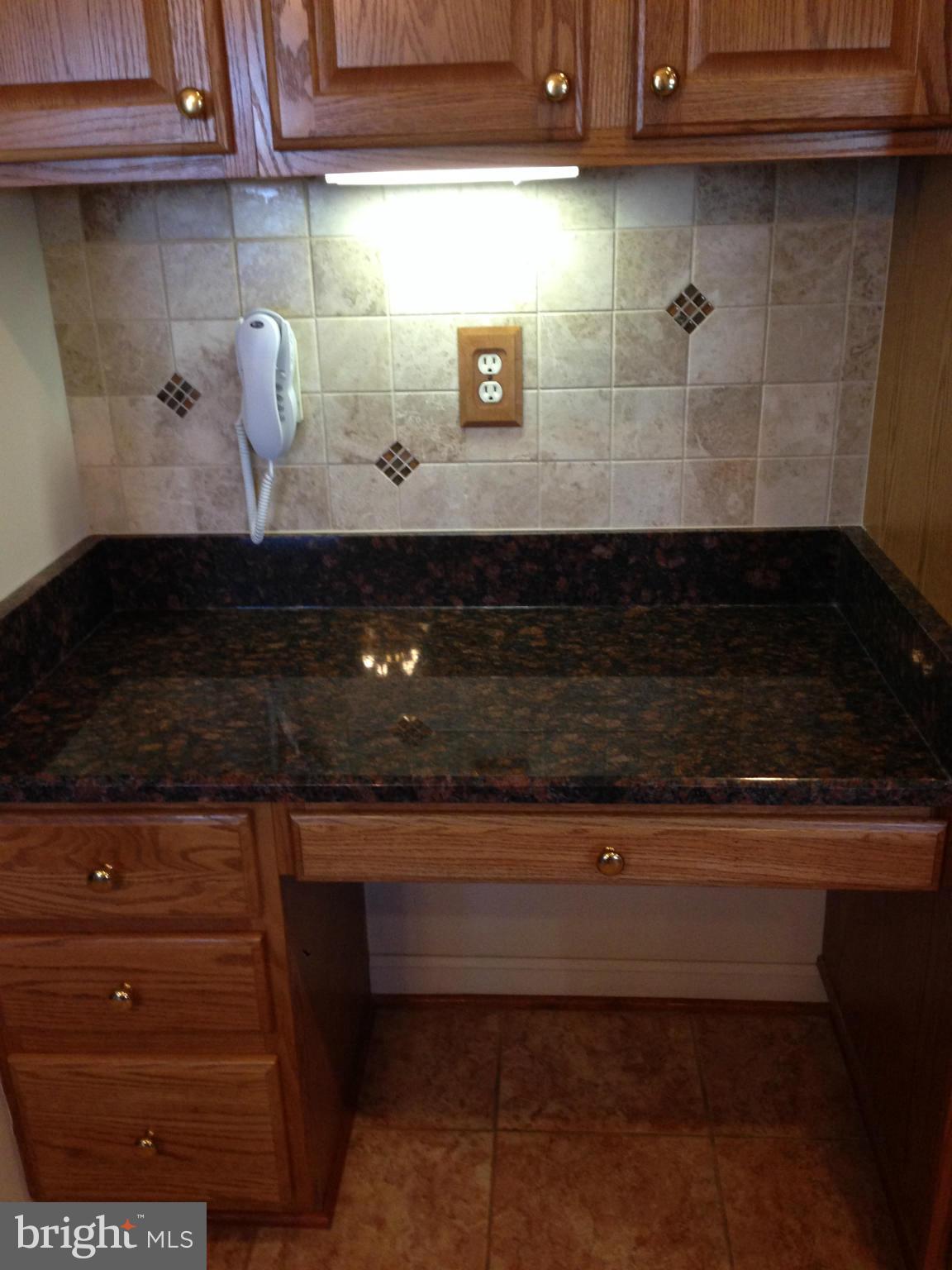1981 Dennings Road New Windsor, MD 21776 - Photo 5 of 30 Kitchen