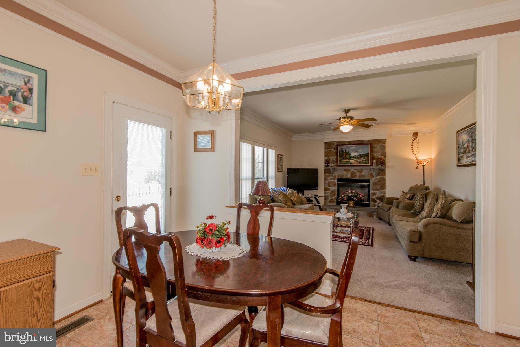 1981 Dennings Road New Windsor, MD 21776 - Photo 6 of 30 Kitchen