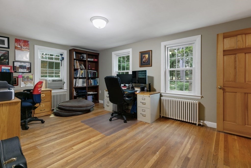 11 Mountain Road Lexington, MA 02420 - Photo 25 of 37