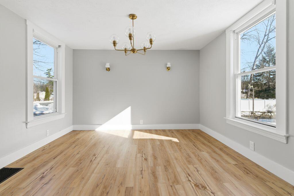 15 Union Street Saco, ME 04072 - Photo 11 of 24 7_DSC04039