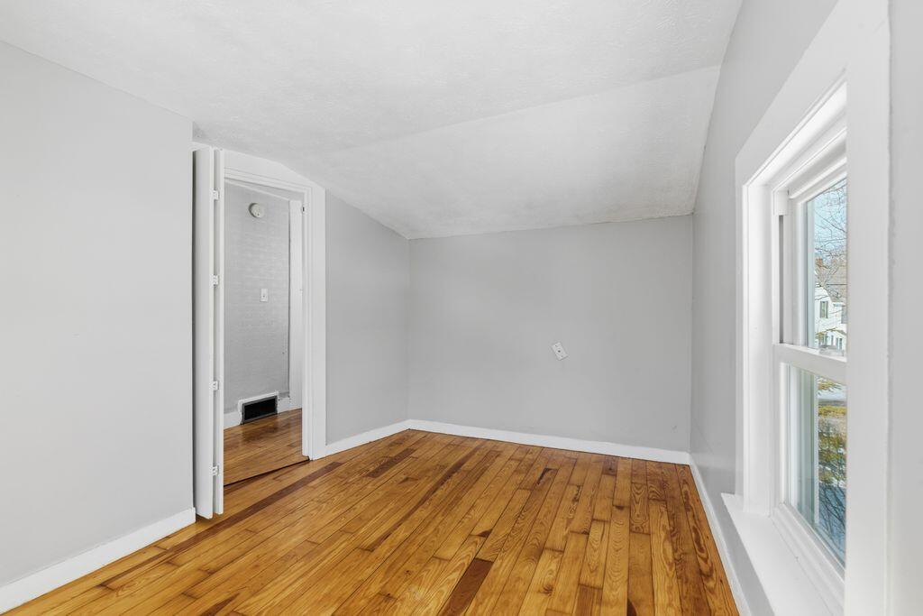 15 Union Street Saco, ME 04072 - Photo 20 of 24 21_DSC04102