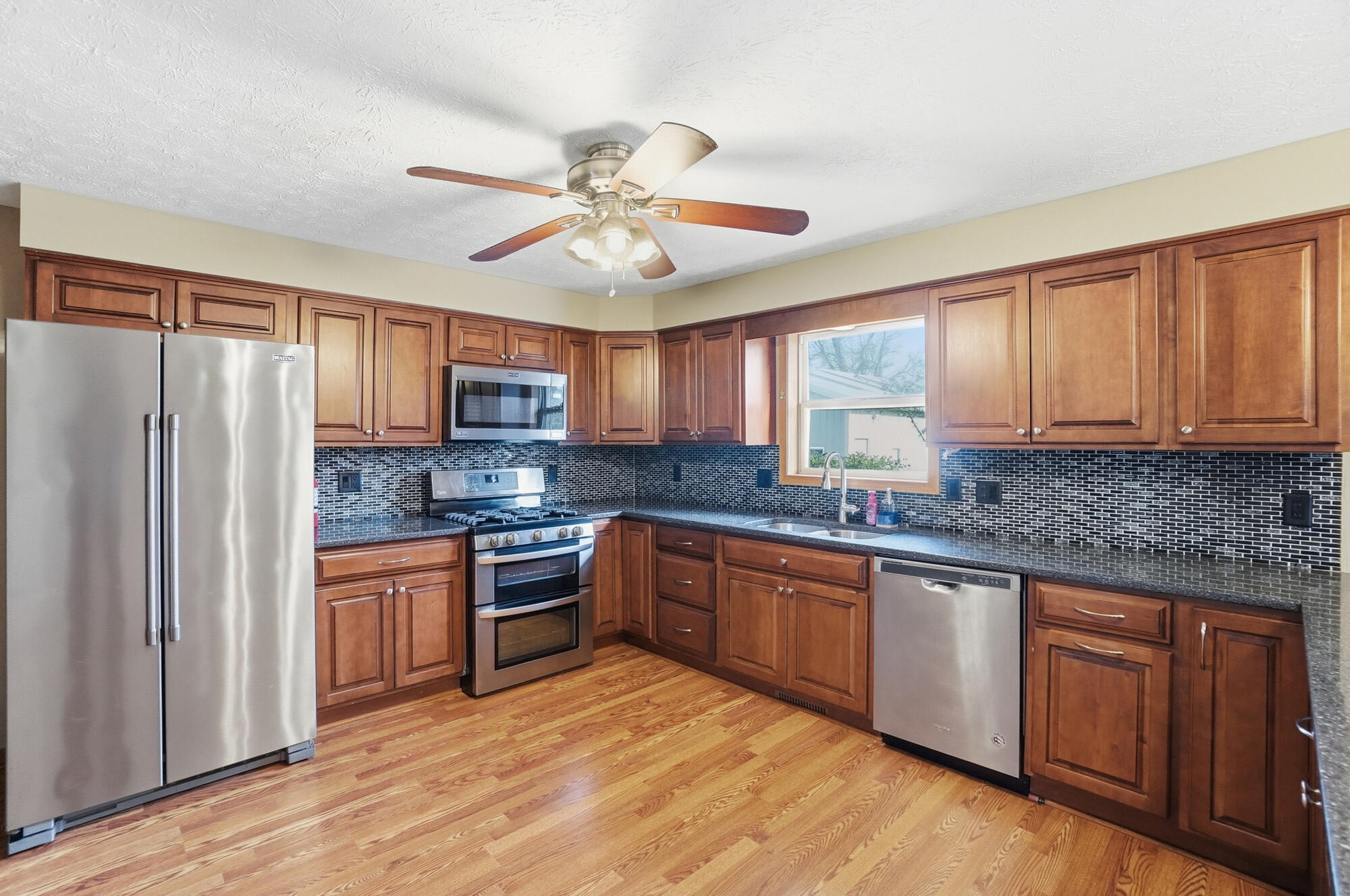 4248 Powell Road Huber Heights, OH 45424 - Photo 20 of 74 099
