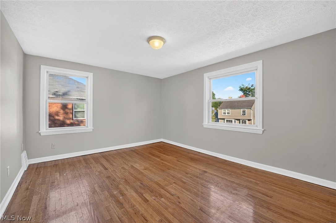 3846 Grosvenor Road South Euclid, OH 44118 - Photo 16 of 33 Gallery Image 16