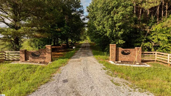 $250,000 | 38 Crowder Road, Kinards, SC 29355