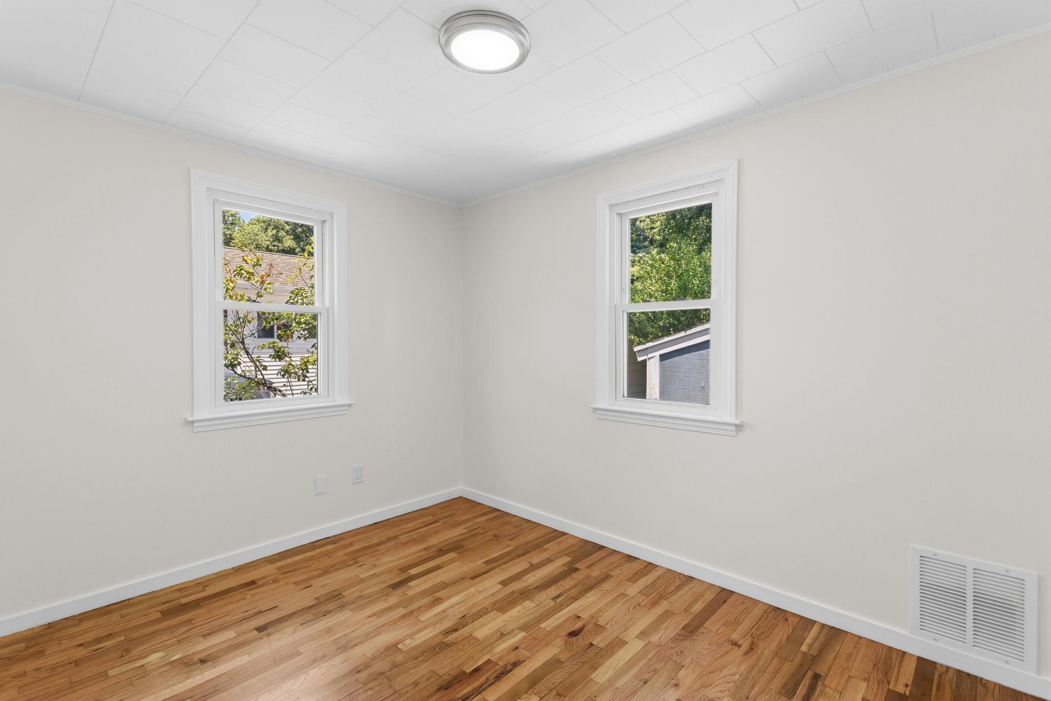 87 St Marie Street Manchester, NH 03102 - Photo 27 of 50
