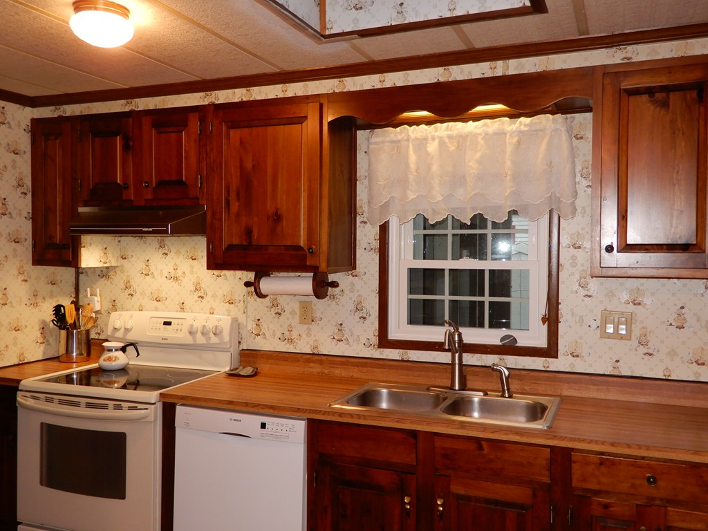 15 Musket Road Taunton, MA 02780 - Photo 10 of 30 Gallery Image 10