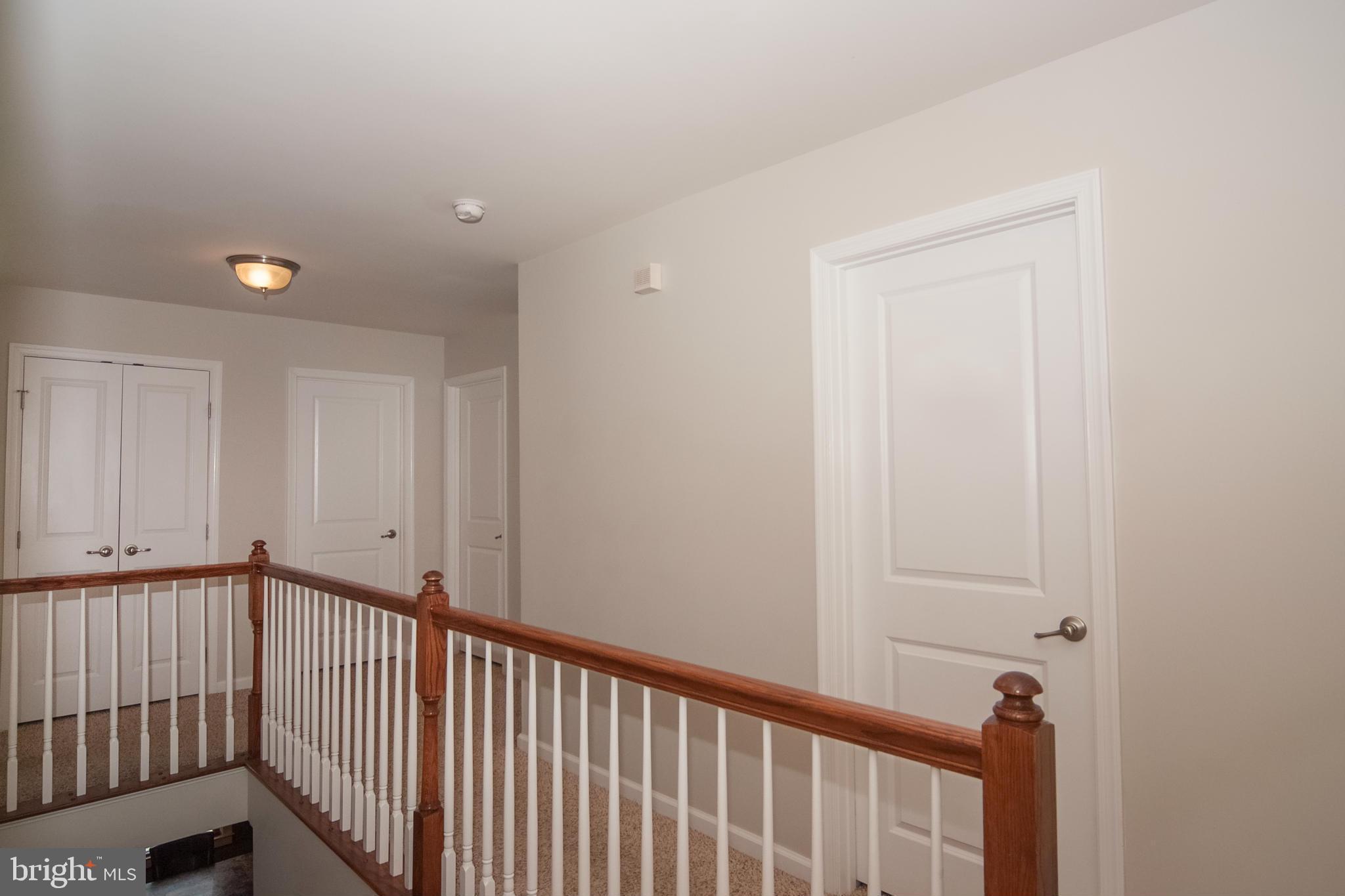 3326 Boathouse Road Warrenton, VA 20187 - Photo 21 of 30 Hallway