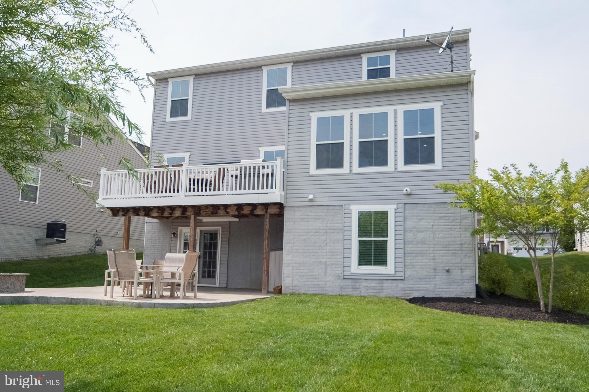 3326 Boathouse Road Warrenton, VA 20187 - Photo 4 of 30 Exterior (Rear)