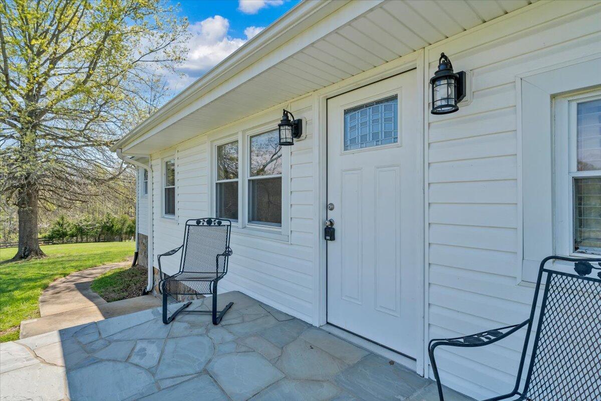 3861 Wheatland Road Bedford, VA 24523 - Photo 45 of 99 042-MIB00702