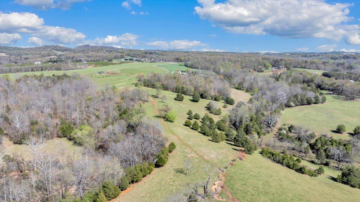 3861 Wheatland Road Bedford, VA 24523 - Photo 75 of 99 074-DJI_20260407140711_0362_D