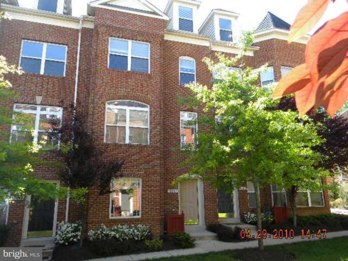 10217 Brighton Ridge Way, Unit 121 Columbia, MD 21044 - Photo 1 of 17 Exterior (Main)