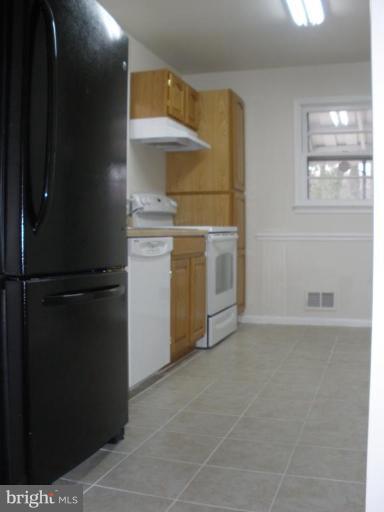 6902 Good Luck Road Hyattsville, MD 20784 - Photo 12 of 23 Kitchen #2