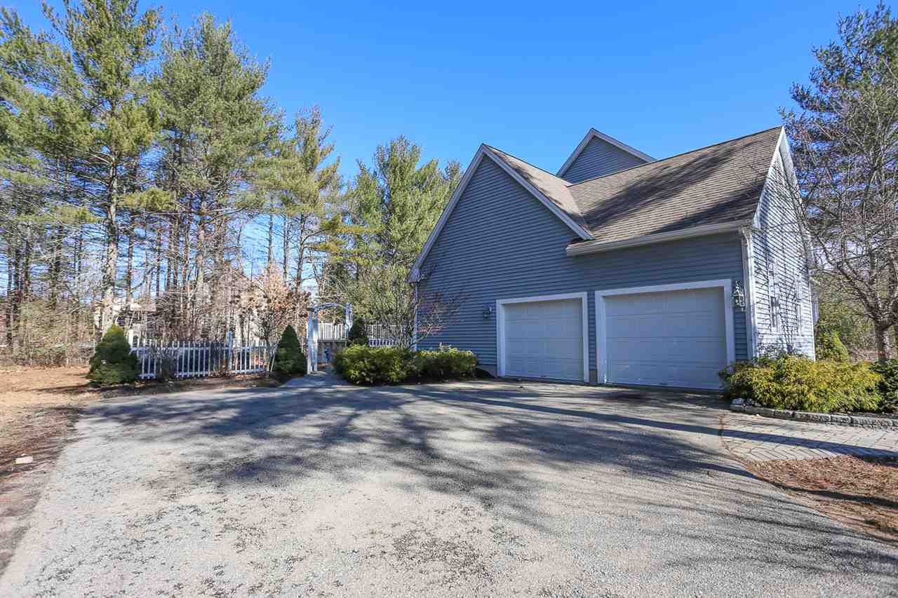 4 Cider Mill Road Brookline, NH 03033 - Photo 3 of 34