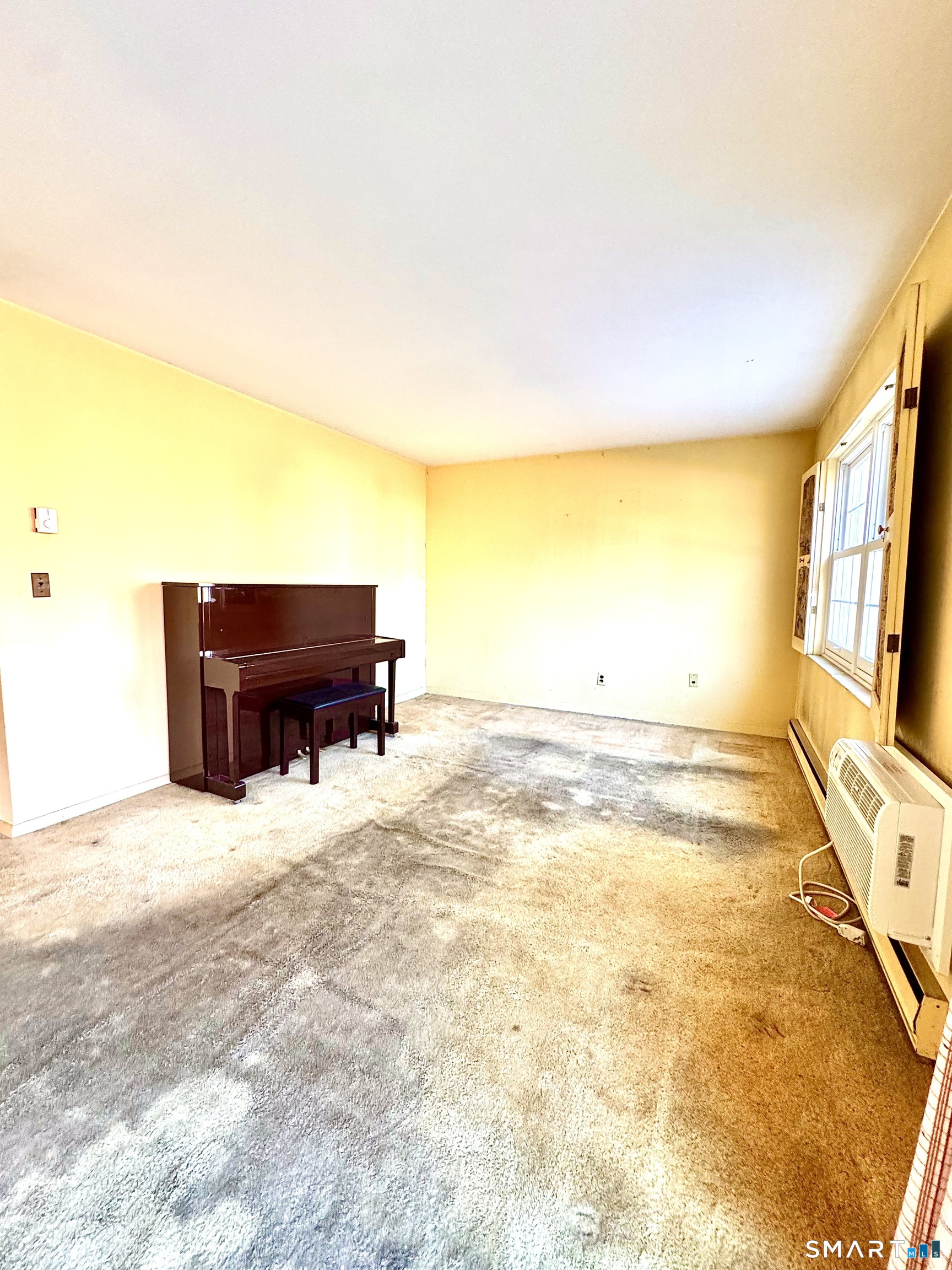 39 Woodway Road, Unit C5 Stamford, CT 06907 - Photo 31 of 55 Living room