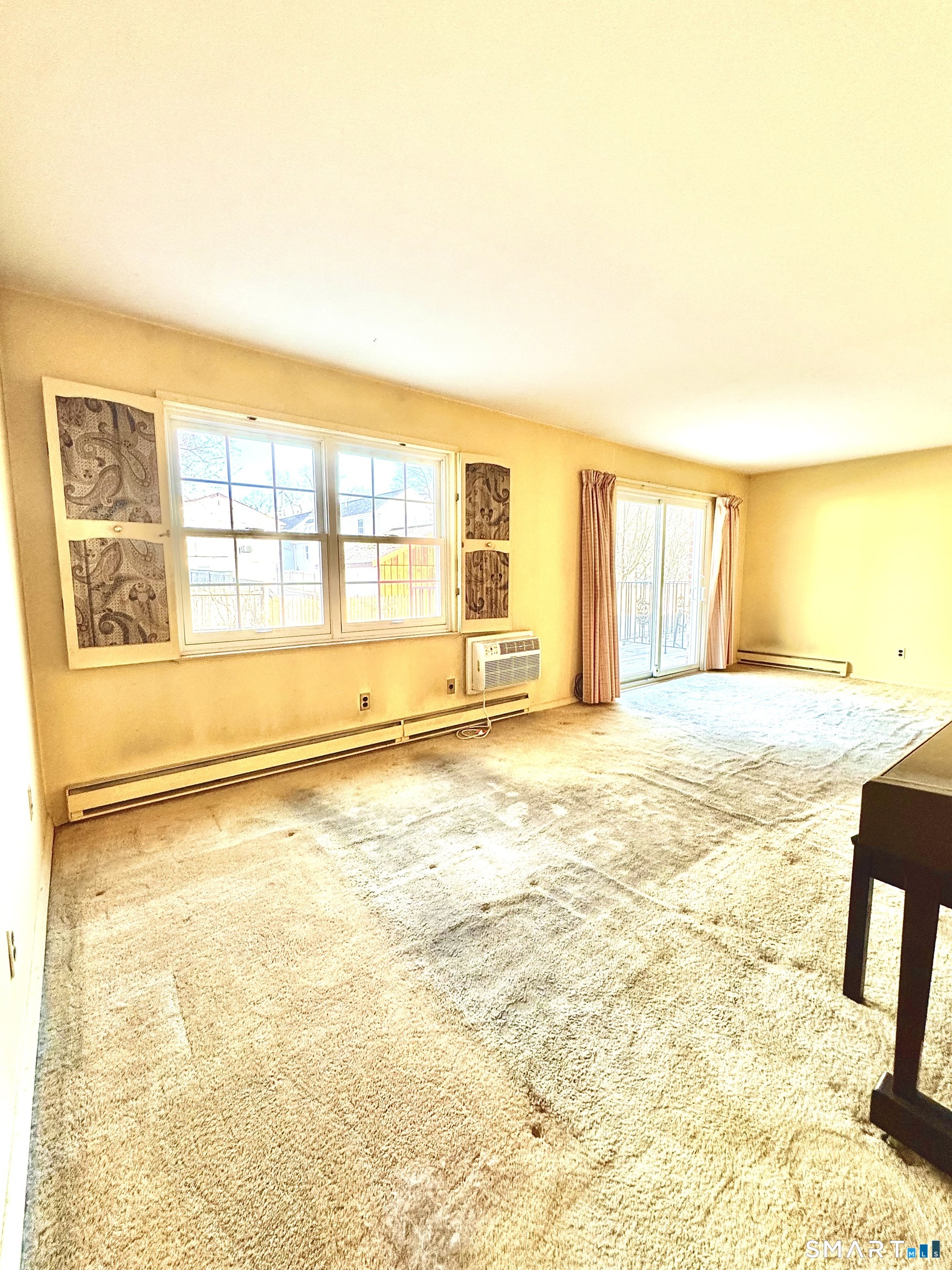 39 Woodway Road, Unit C5 Stamford, CT 06907 - Photo 33 of 55 Living room