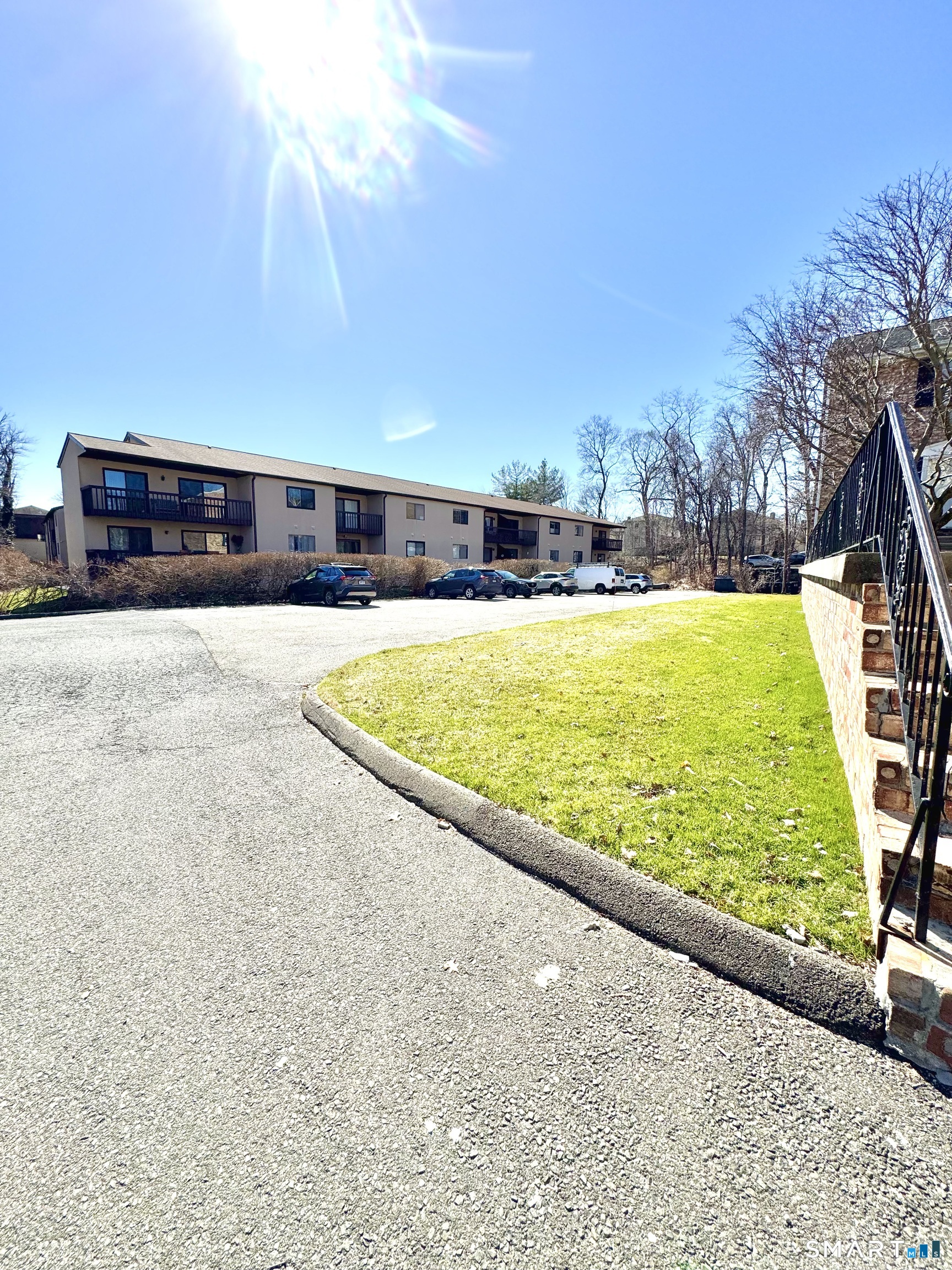 39 Woodway Road, Unit C5 Stamford, CT 06907 - Photo 4 of 55 More parking