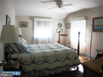 212 Woodcrest Road Media, PA 19063 - Photo 6 of 10 Bedroom 2