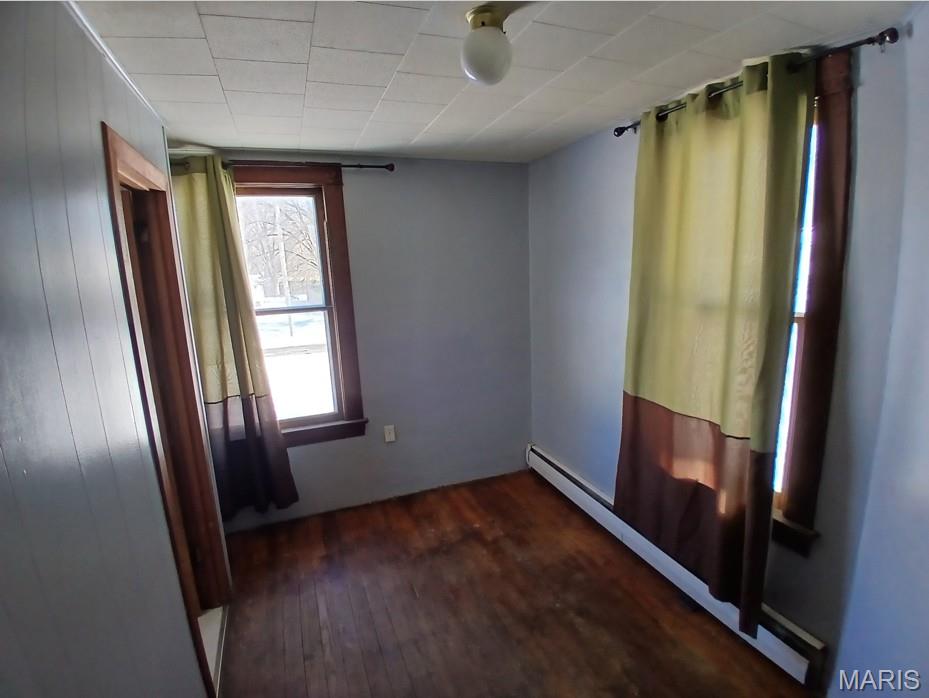 519 North Maple Street Staunton, IL 62088 - Photo 13 of 34