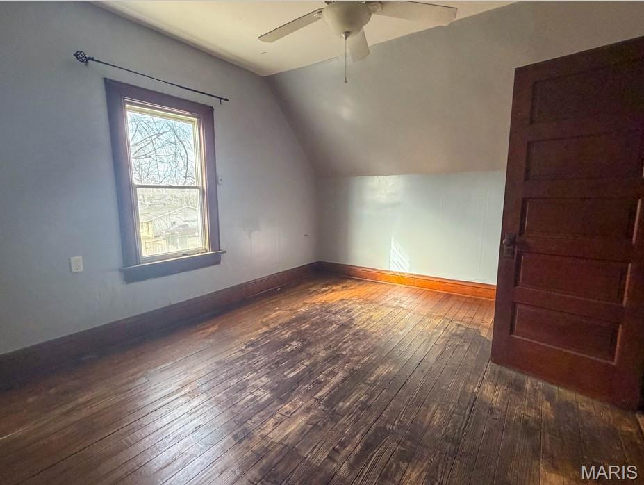 519 North Maple Street Staunton, IL 62088 - Photo 19 of 34