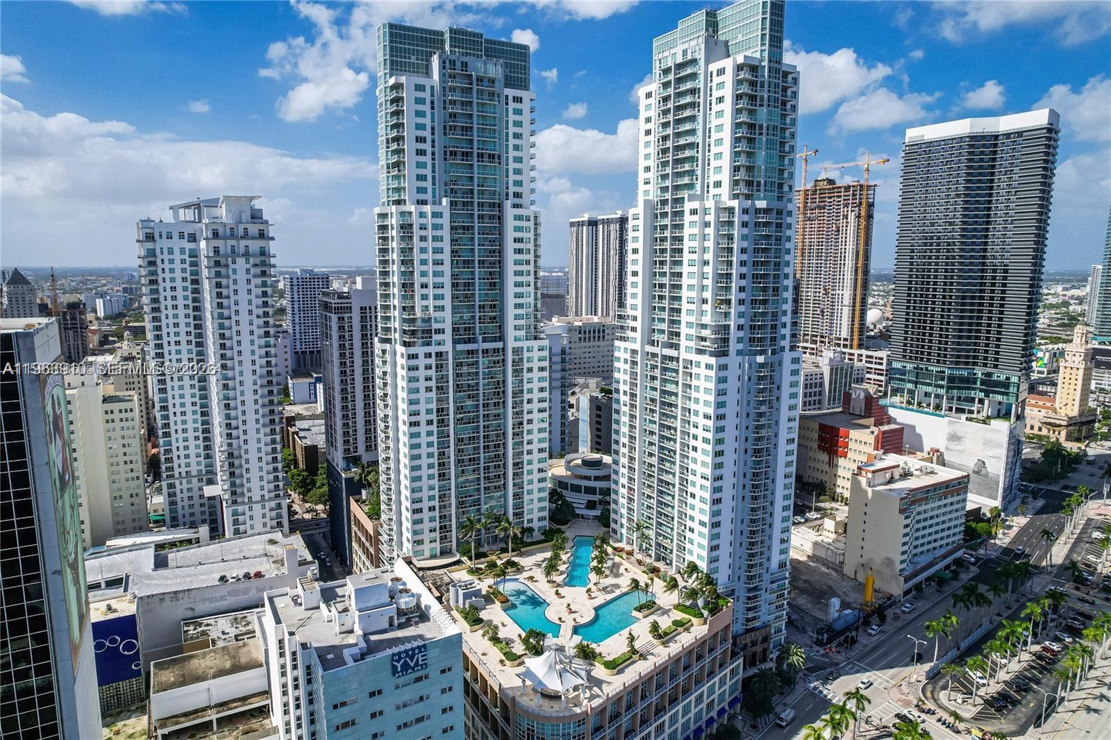 253 Northeast 2nd Street, Unit 433 Miami, FL 33132 - Photo 28 of 32 a view of city with a tall building