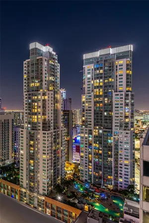 $3,800 | 253 Northeast 2nd Street, Unit 433, Miami, FL 33132