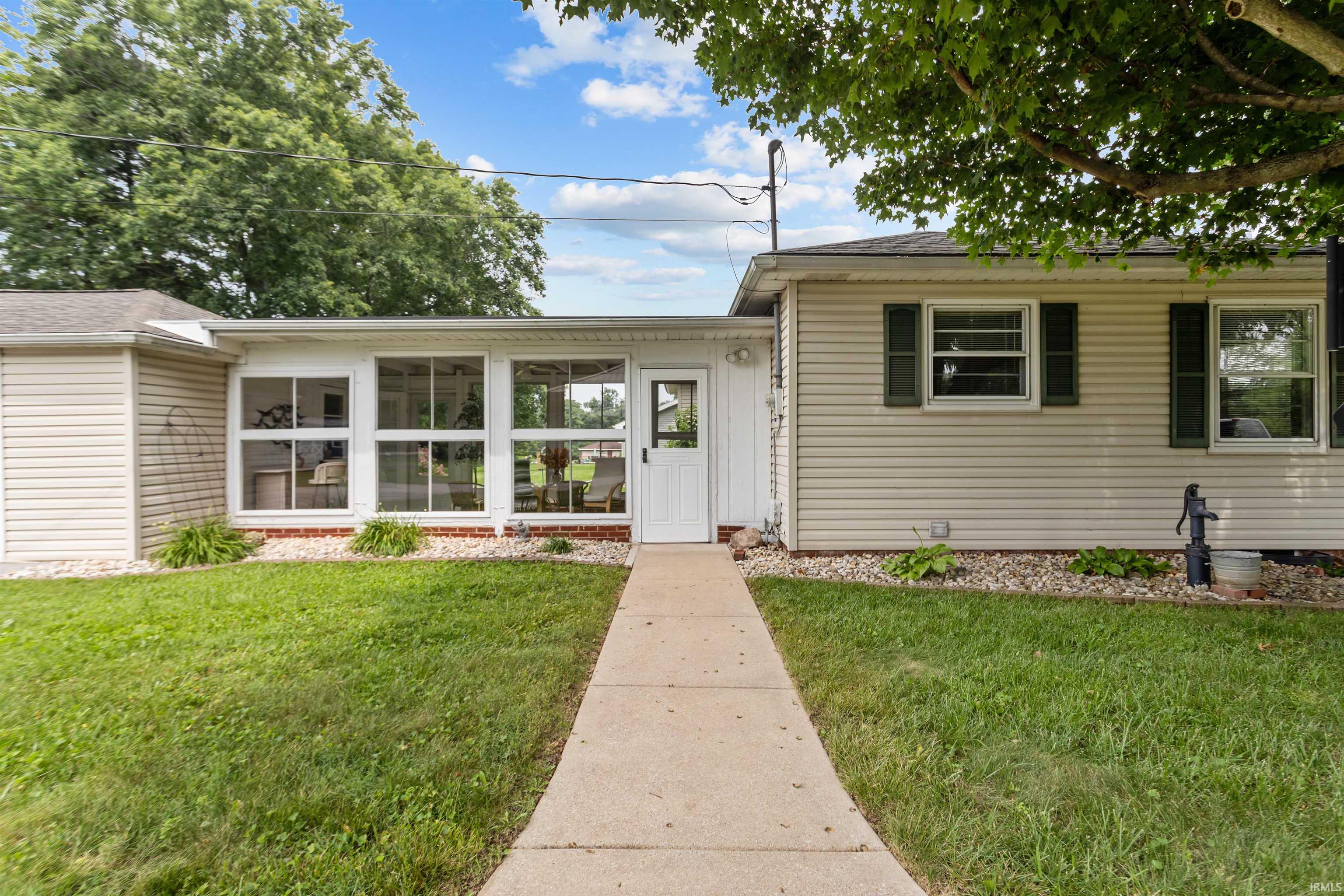 3041 South Reed Road Kokomo, IN 46902 - Photo 5 of 31