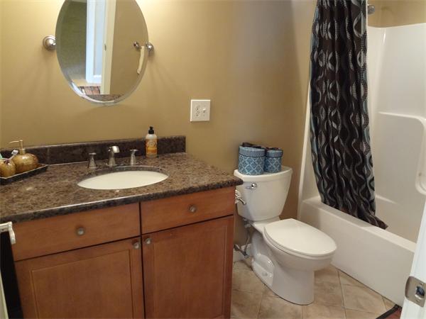 12 Newhall Road Lynnfield, MA 01940 - Photo 18 of 24 Gallery Image 18