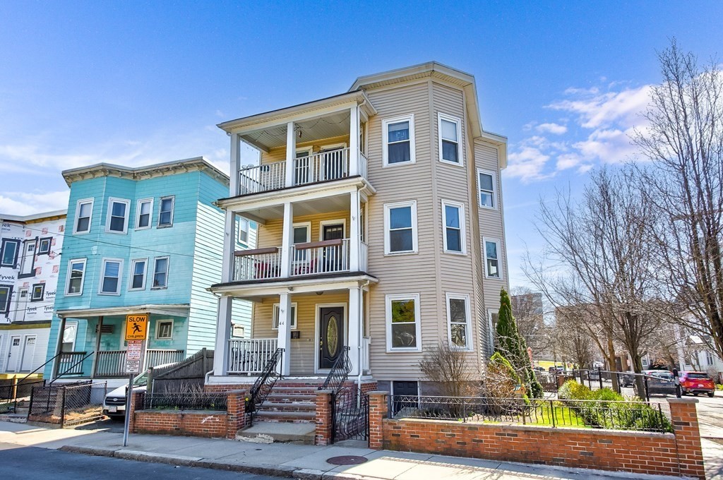 44 Radcliffe Road, Unit 1 Somerville, MA 02145 - Photo 1 of 39 Gallery Image 1