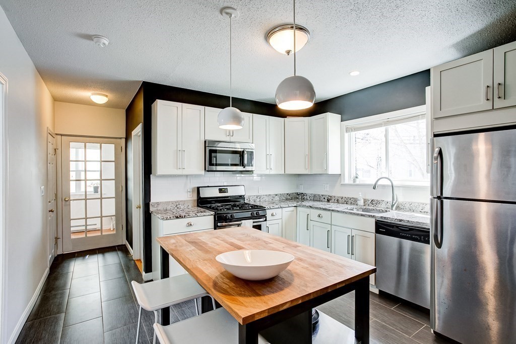 44 Radcliffe Road, Unit 1 Somerville, MA 02145 - Photo 18 of 39 Gallery Image 18