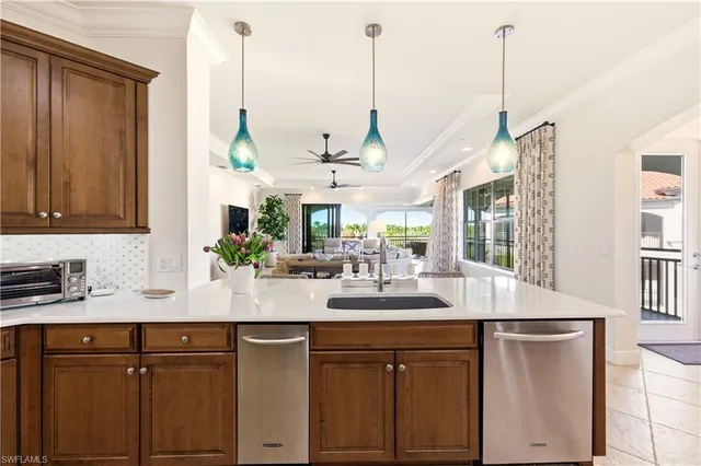 $3,150,000 | 2555 Marquesa Royale Lane, Unit 1, Naples, FL 34109
