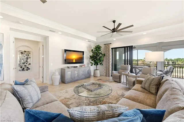 $3,150,000 | 2555 Marquesa Royale Lane, Unit 1, Naples, FL 34109