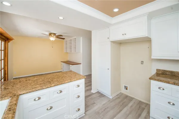 $3,995 | 21147 VÃa Canon, Unit 17, Yorba Linda, CA 92887