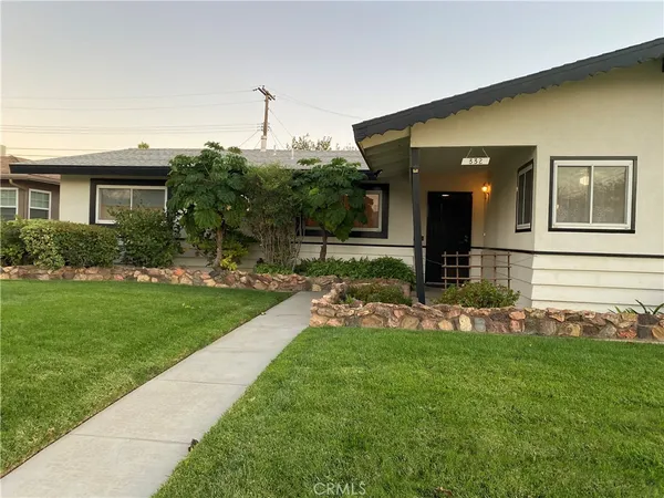 $3,000 | 332 East Landsford Street, Lancaster, CA 93535
