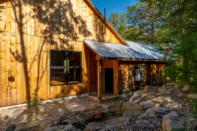 $2,980,000 | 59 Bobcat Way, Norway, ME 04268