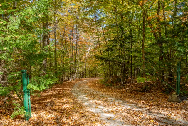 $2,980,000 | 59 Bobcat Way, Norway, ME 04268